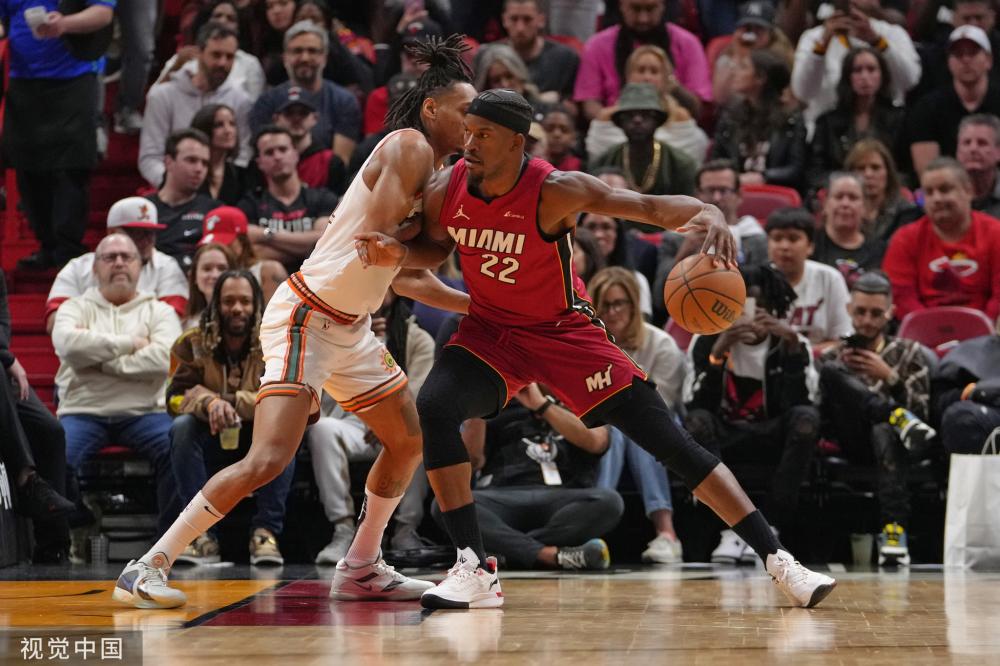 法国队及阿 法国队及阿